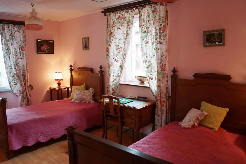 Le Moulin Du Bignon Bed & Breakfast Lassy